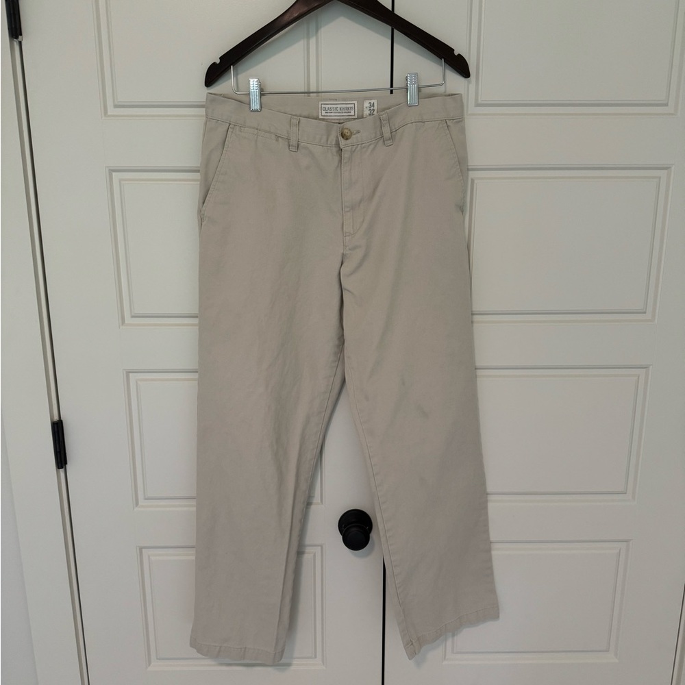 Old Navy Classic Men’s Khakis